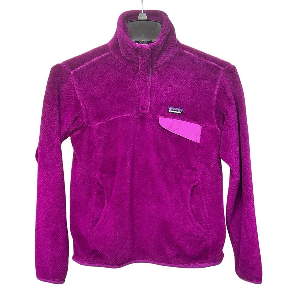 Patagonia Women's Medium Lightweight Synchilla Eggplant Snap T Fleece Pullover